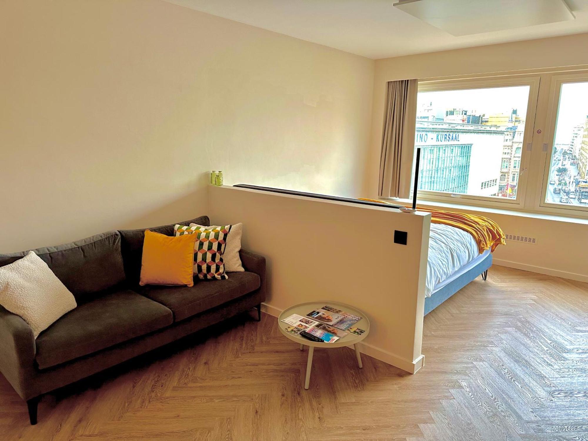 Studio By Aimee - 20M From The Beach & In City Centre! Oostende Exterior foto