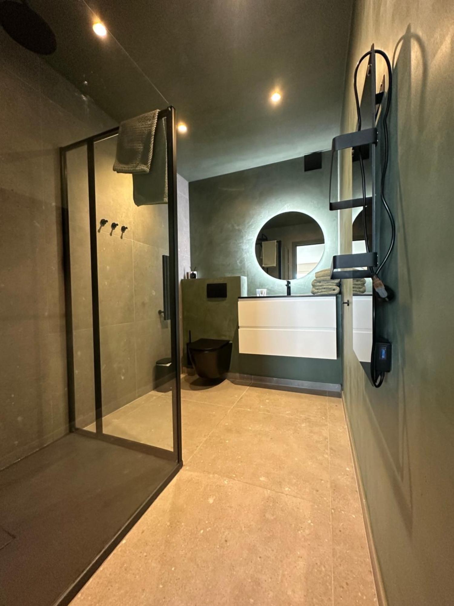 Studio By Aimee - 20M From The Beach & In City Centre! Oostende Exterior foto